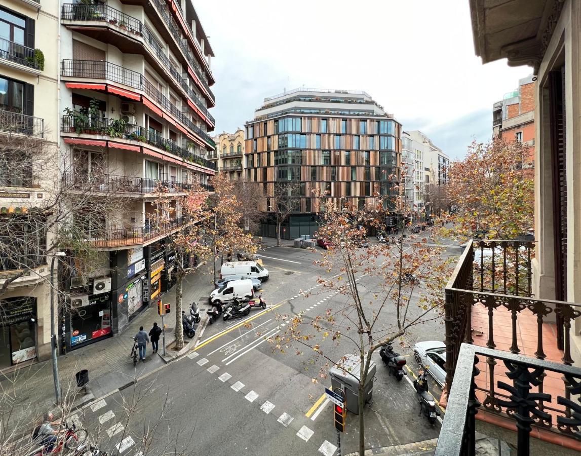 ברצלונה Lolita Bcn Apartment En El Eixample מראה חיצוני תמונה